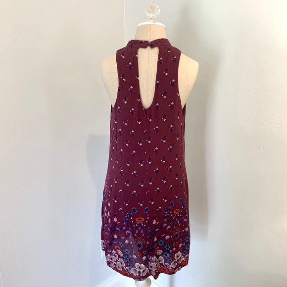Miami High Neck Burgundy Floral Shift Dress - Picture 3 of 5